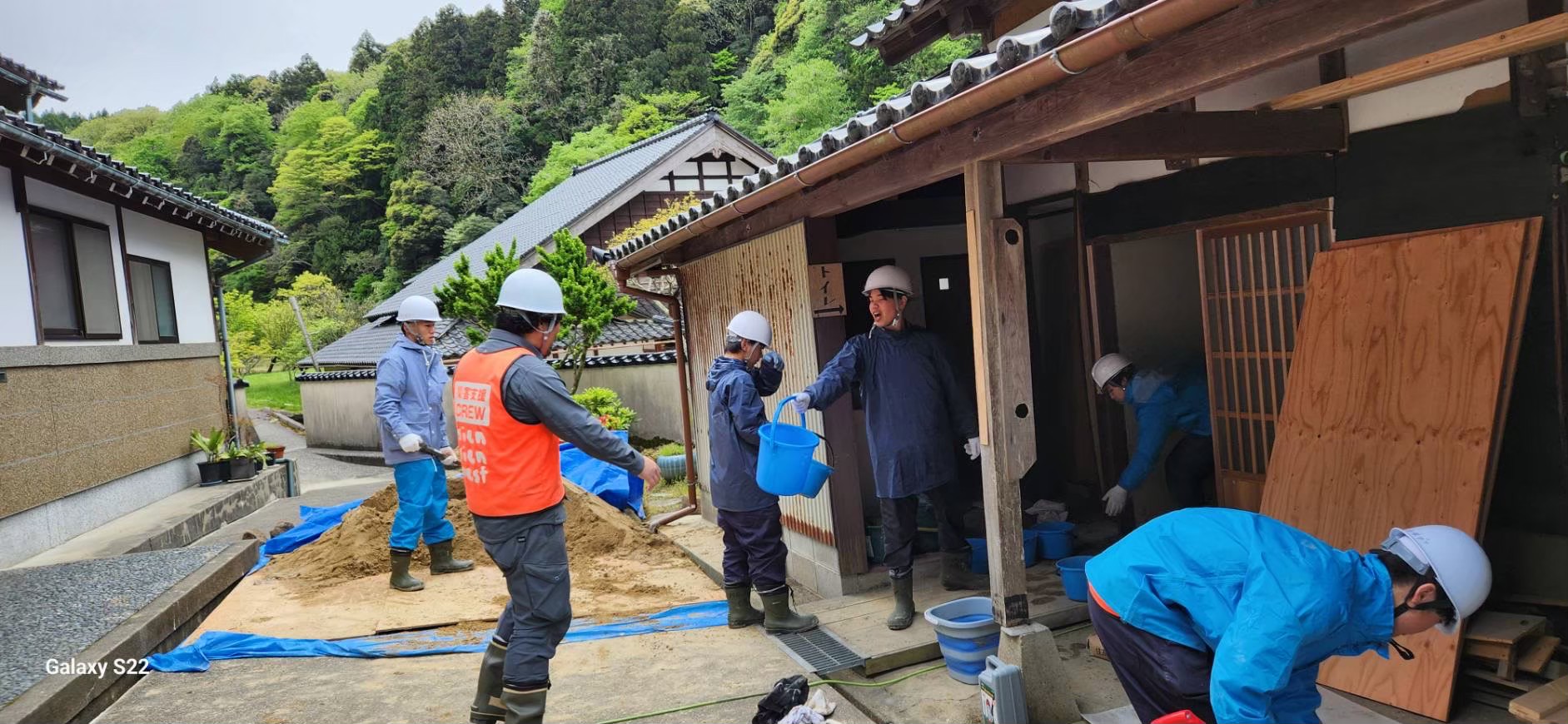 LINE_ALBUM_2025年5月2日～5月5日能登半島ボランティア_250617_70