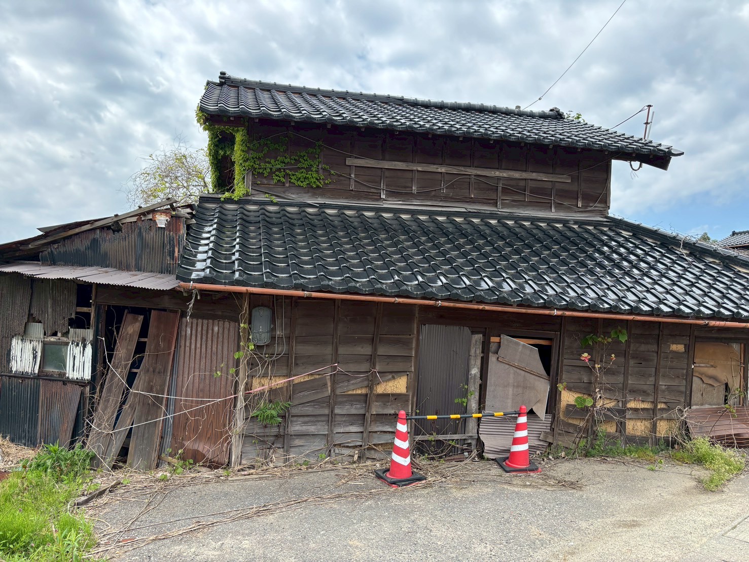 LINE_ALBUM_2025年5月2日～5月5日能登半島ボランティア_250617_496