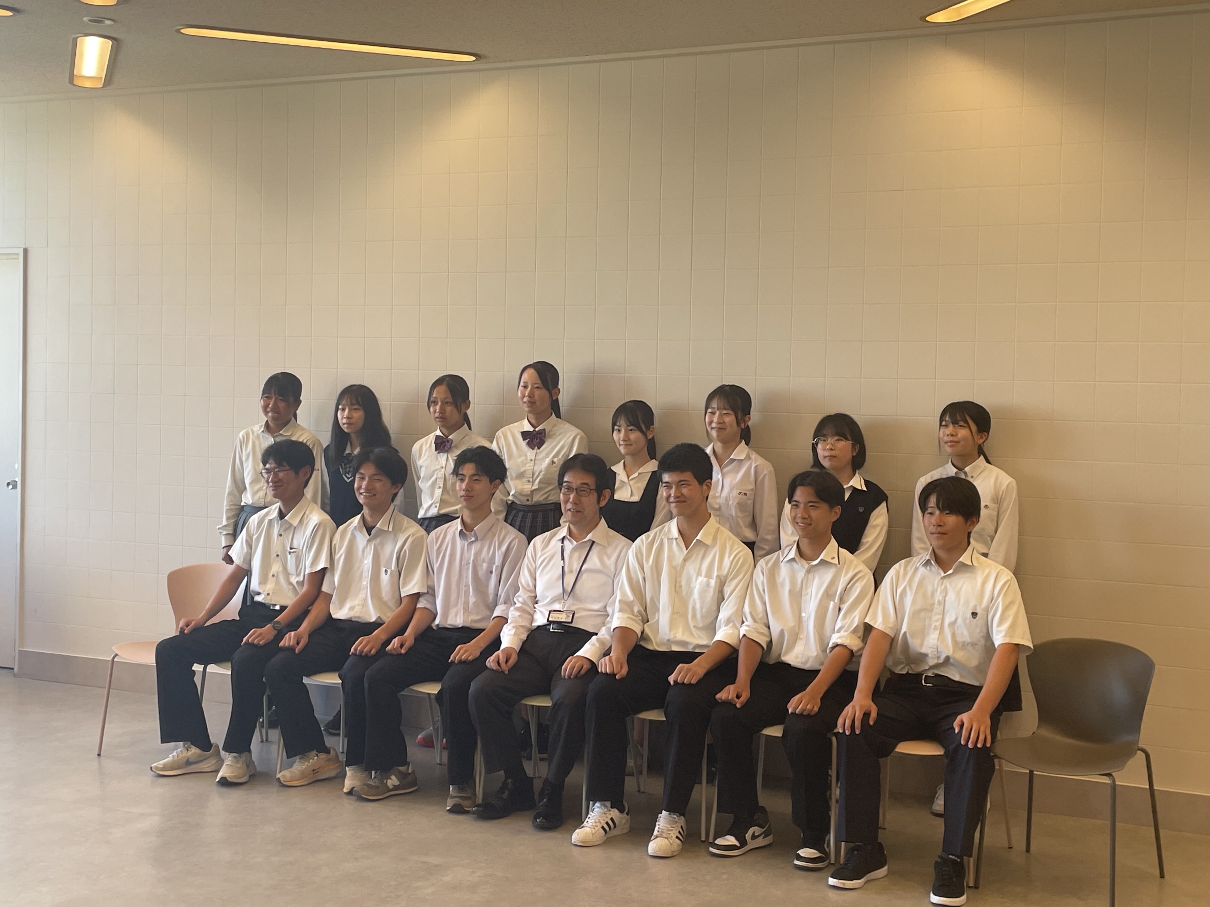 1B041BC5-CC4D-4A31-9C2B-2C2157384351_0